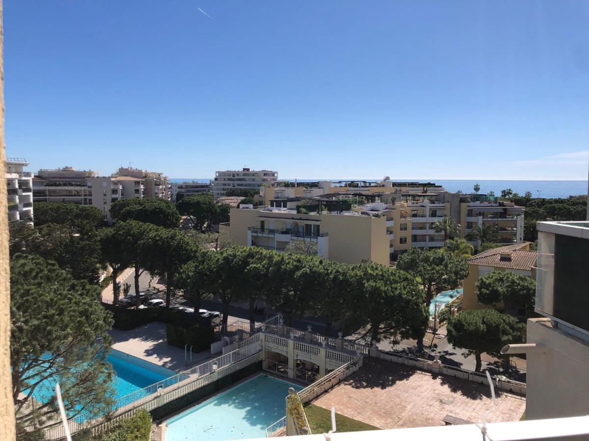 Charmant Studio A Cros De Cagnes Kültér fotó
