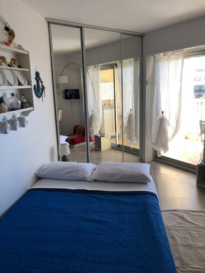 Charmant Studio A Cros De Cagnes Kültér fotó